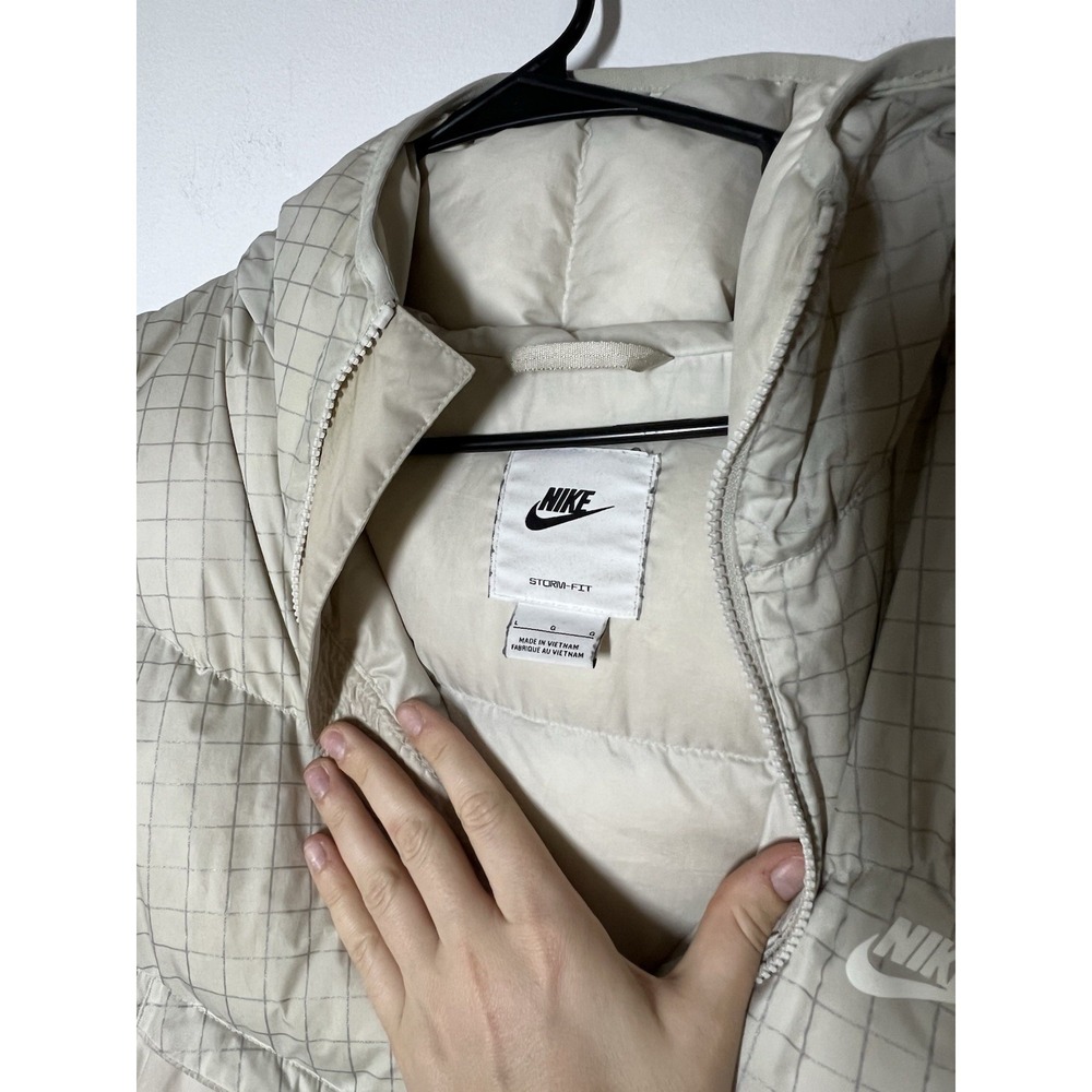 Nike Storm-FIT Hooded Insulated Full Zip Puffer Beige Winter Coat Jacket Sz L - Picture 6 of 10